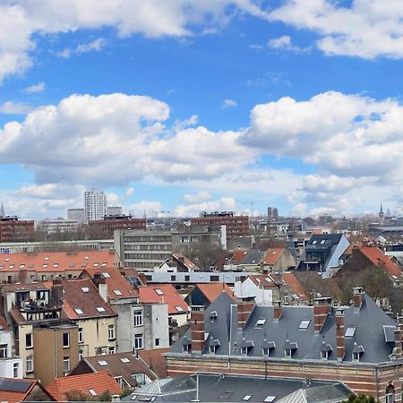 Modern Apartment In Cureghem Anderlecht 134 M² + Terrace Brussels Ngoại thất bức ảnh