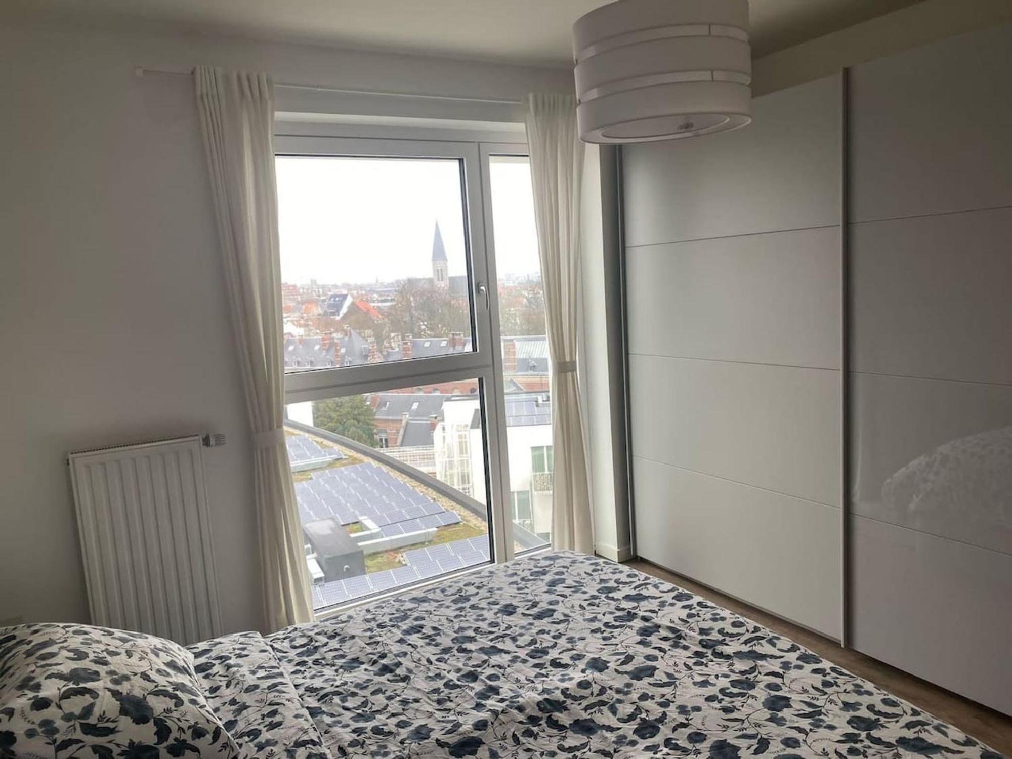 Modern Apartment In Cureghem Anderlecht 134 M² + Terrace Brussels Ngoại thất bức ảnh